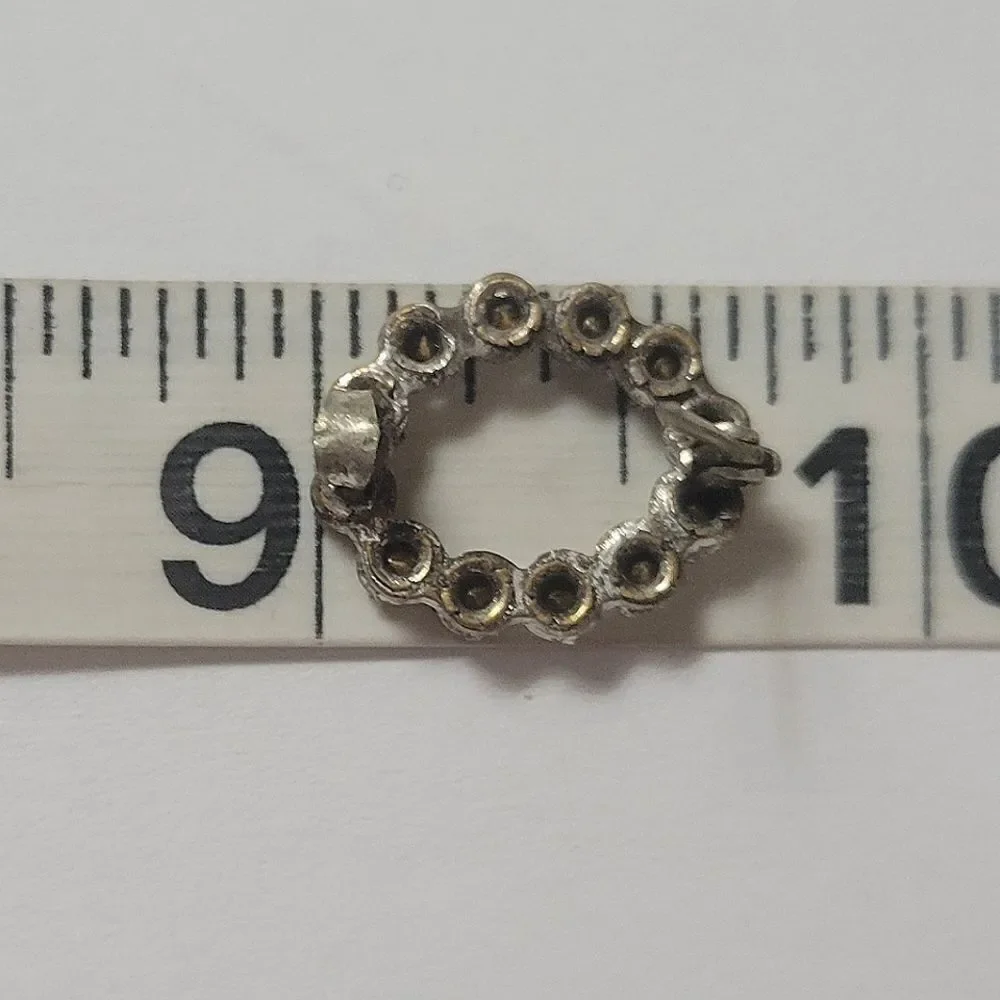 Early Rhinestone Oval Pin Clear Rhinestones Gold Tone Metal